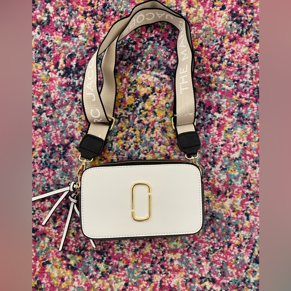 Marc Jacob’s snapshot bag